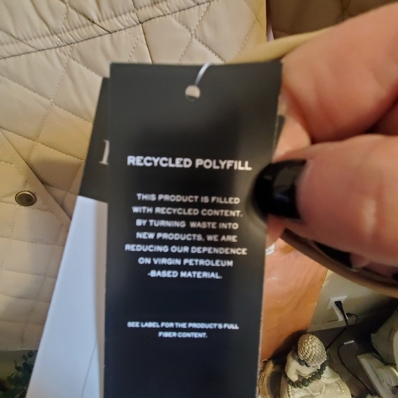 Ralph Lauren Women's Birch Tan. NWT. LARGE. QUILTED - Picture 5 of 14